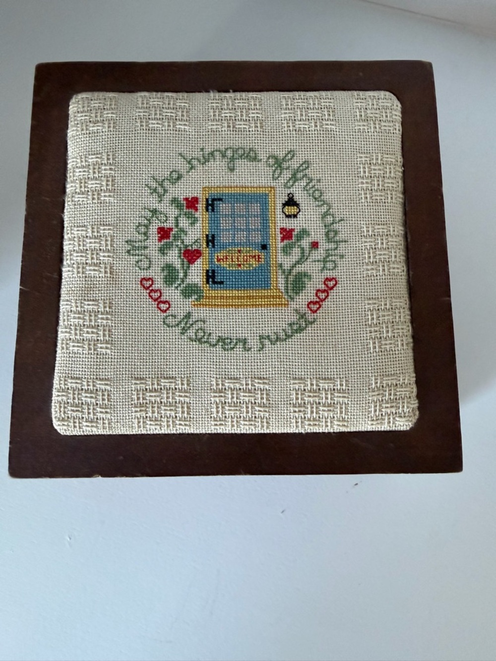 Vintage box with Needlepoint Lid